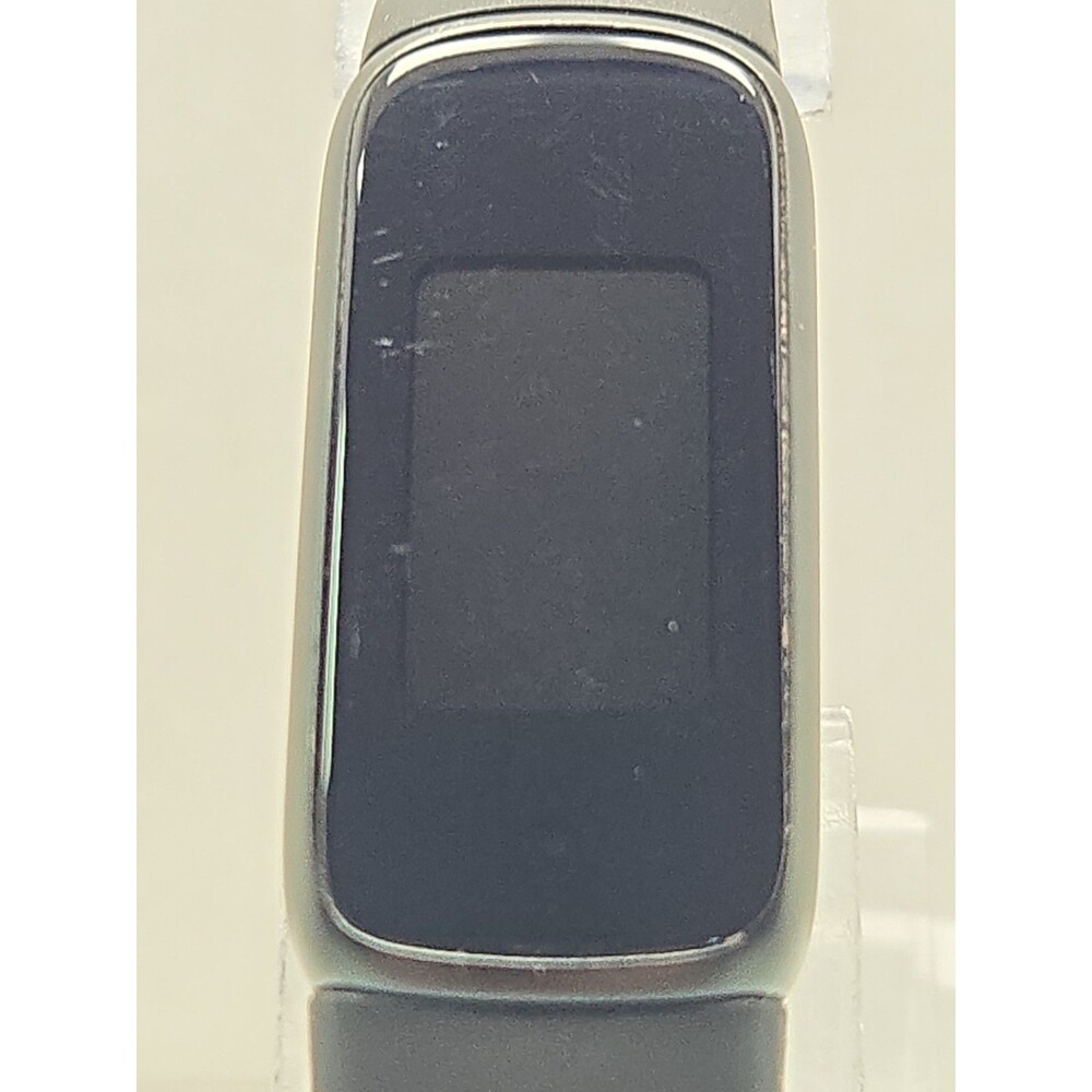 Fitbit Luxe Fitness Tracker FB422 Heart Rate Sleep Waterproof Bluetooth - Read - Picture 4 of 10
